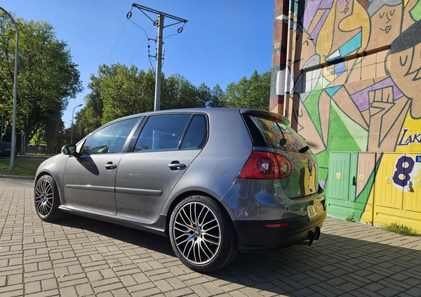 Volkswagen Golf cena 27500 przebieg: 291000, rok produkcji 2005 z Łuków małe 46